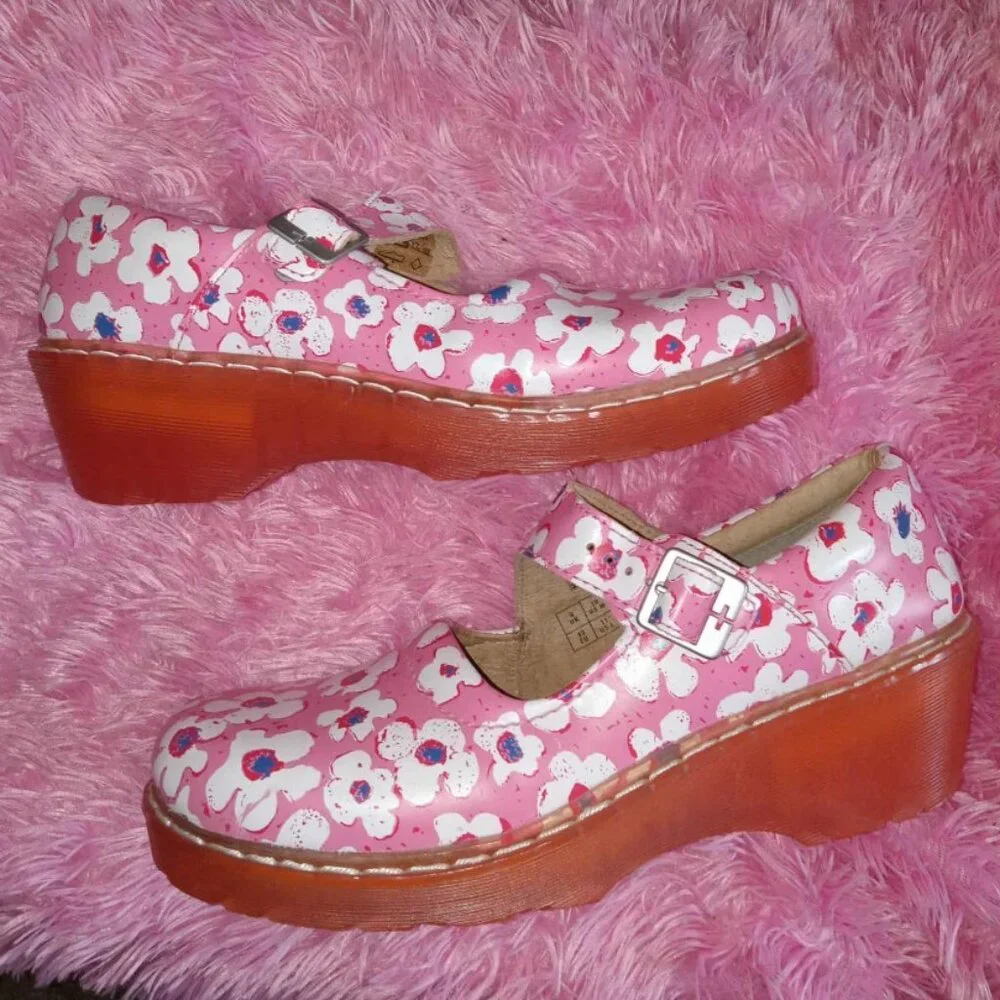 Dr. Martens Pink White Floral 9A58 Mary Janes New 11 10 43 - Picture 2 of 5